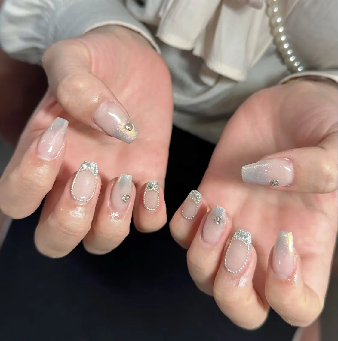 ネイル ハンドネイル フットネイル LAVISH nanamiのネイルデザイン