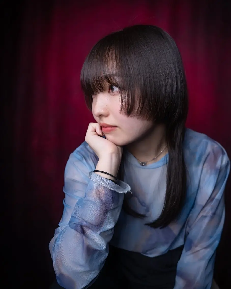 ロング カラー ヘアアレンジ バレイヤージュ ブリーチ イヤリングカラー グラデーションカラー グレージュ 松尾 泰伸のヘアスタイル