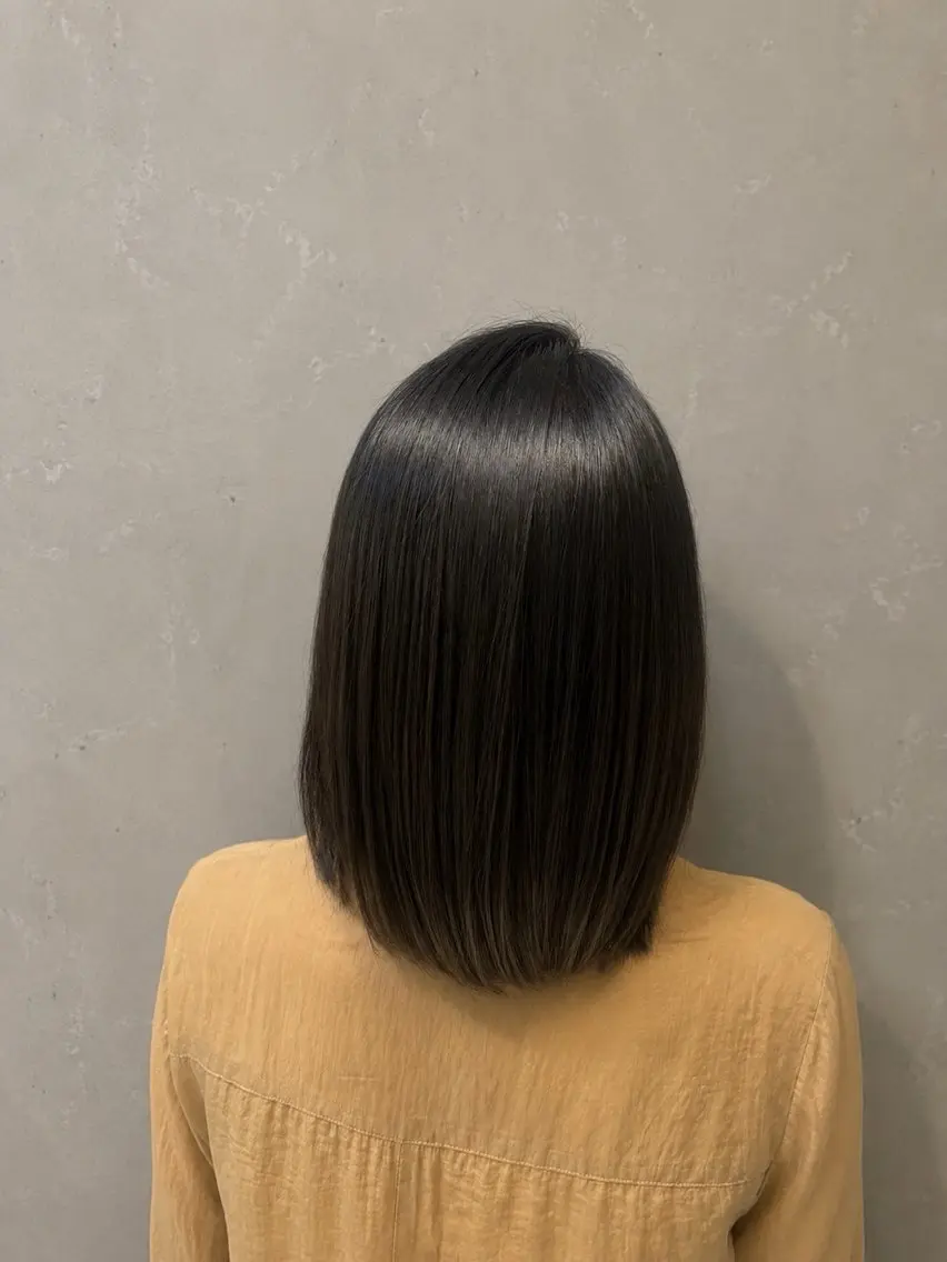 ミディアム 葛西 美穂のヘアスタイル