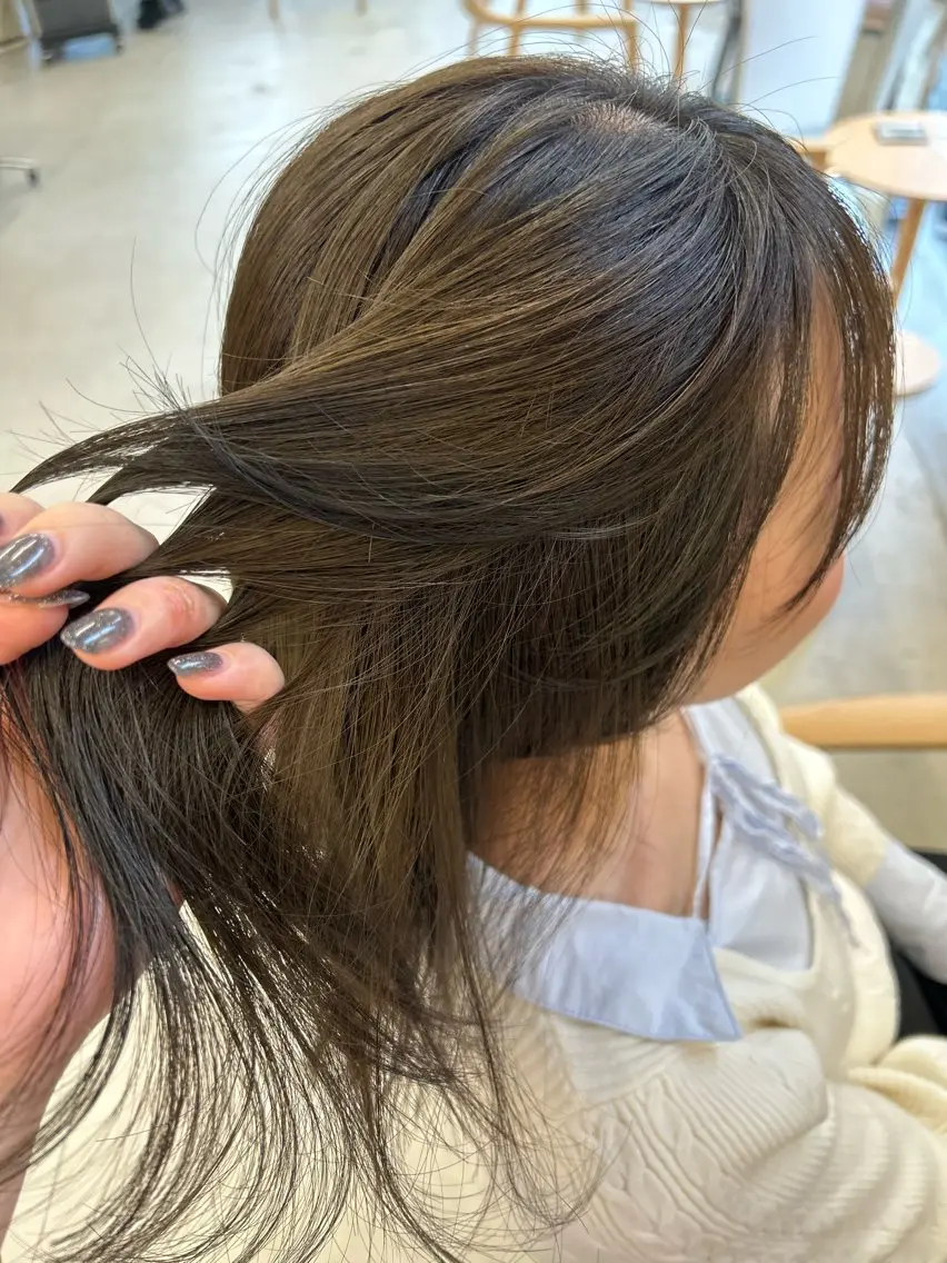 ミディアム カラー ヘアカラー トリートメント SiLO Yukinaのヘアスタイル
