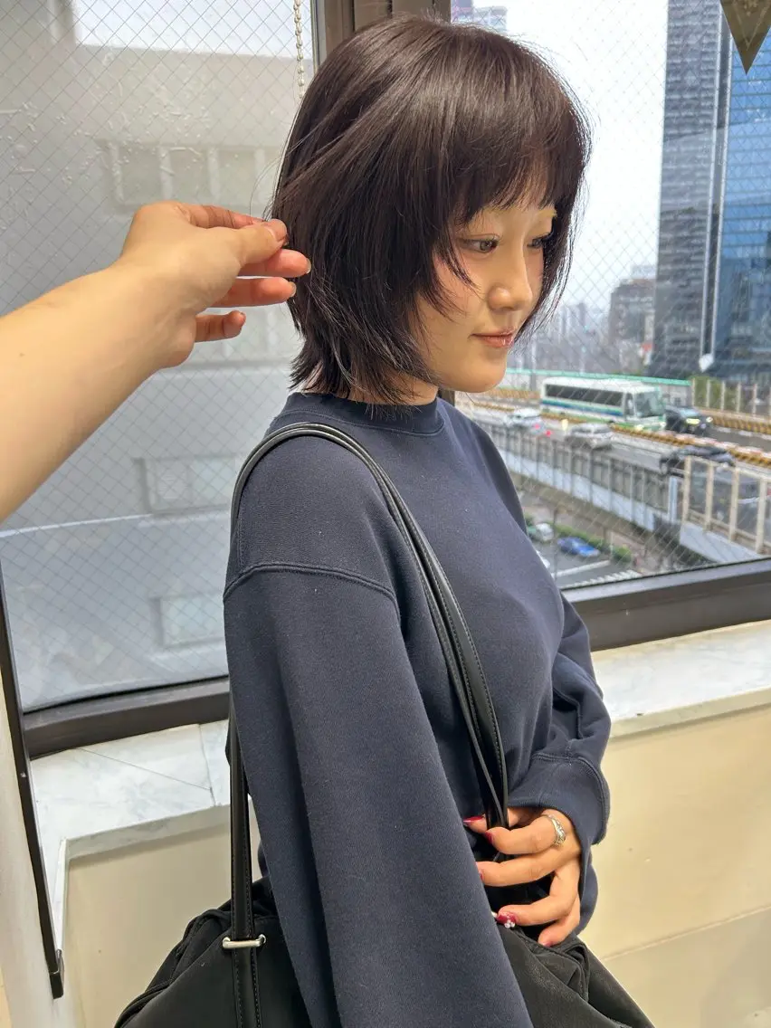 ショート カラー レイヤーカット シャギー ショートヘア カット ヘアカラー 顔まわり/レイヤー/ ショート/ケンショウのヘアスタイル