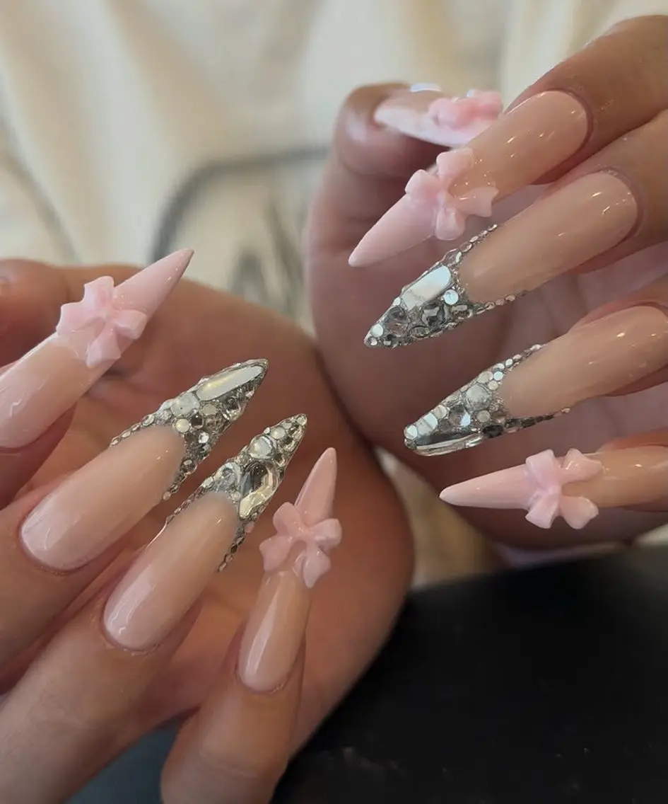 ネイル ブラウン 韓国ネイル マグネットネイル ニュアンスネイル オフィスネイル ハンドネイル Squen Nail shinjukuのネイルデザイン