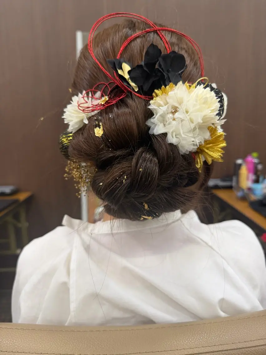 ロング ヘアセット 川本 葵のヘアスタイル