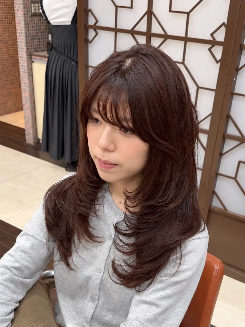 ロング ロングレイヤー レイヤーカット ロング カット ヘアカラー レイヤー職人・ 似合せ美容師そうまのヘアスタイル