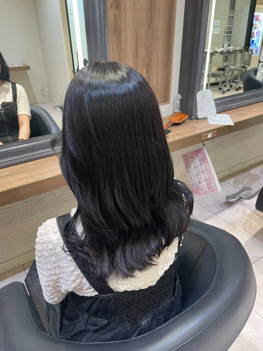 セミロング カラー ふわっと抜け感🫧 ブラウンベージュ🤎のヘアスタイル