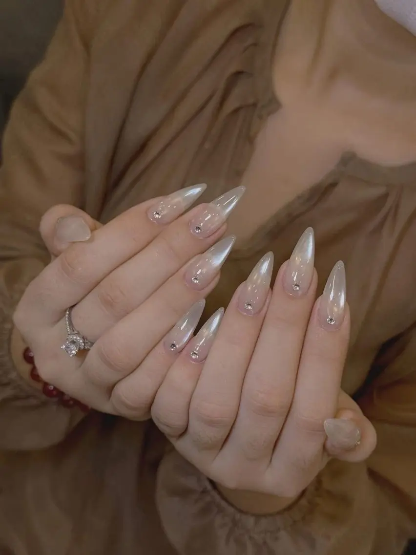 ネイル ストーンネイル ハンドネイル MOCHI NAIL 川越東口のネイルデザイン