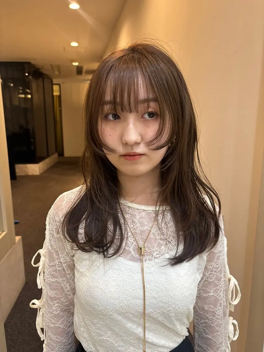 ロング レイヤーカット カット レイヤー /艶髪美髪 /マナミのヘアスタイル