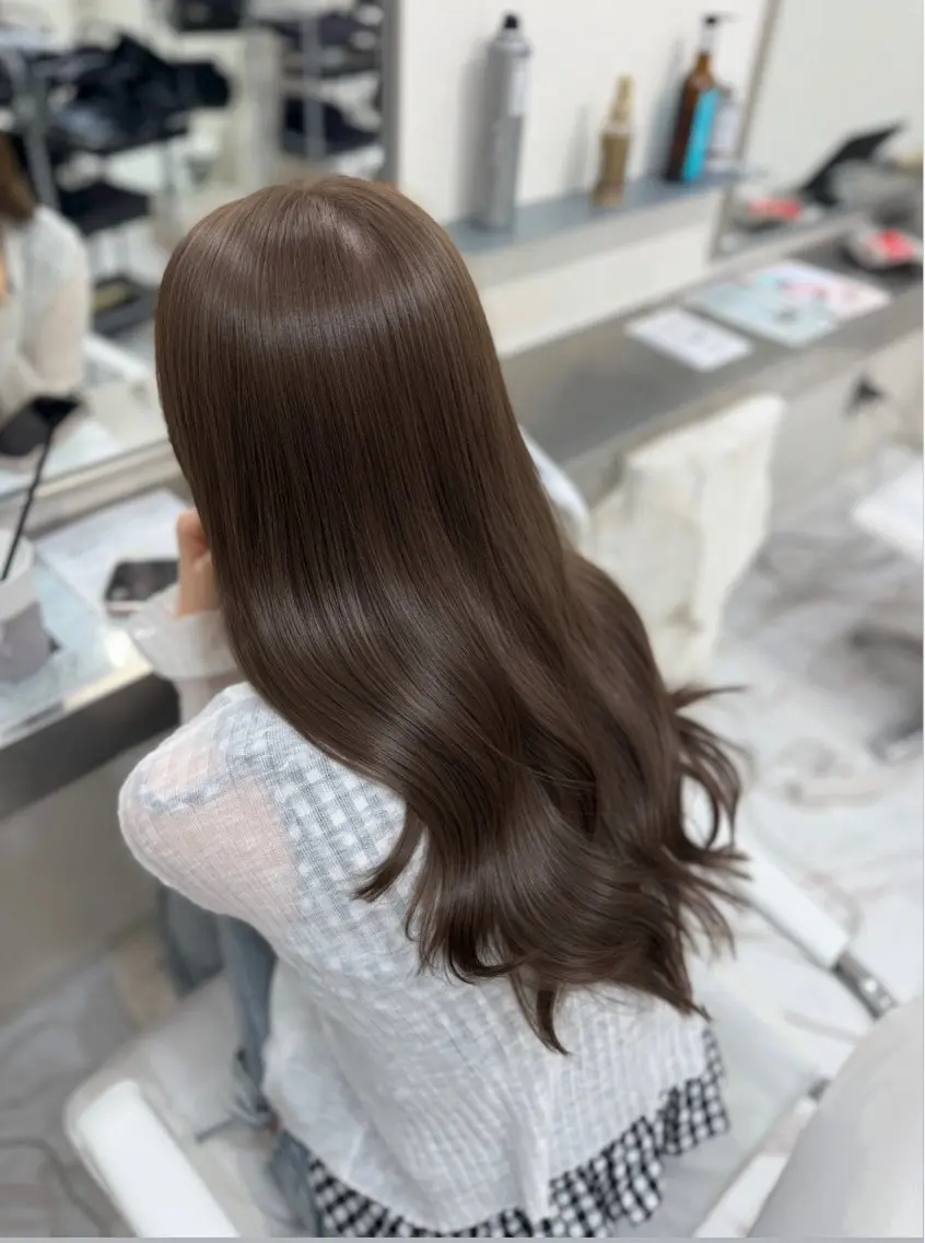 ロング ヘアカラー くるみ /モデル募集中のヘアスタイル