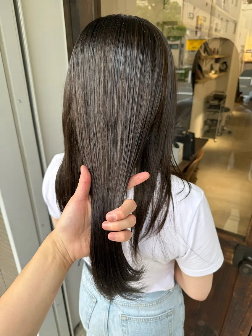 ロング カラー ヘアカラー トリートメント 森岡 涼汰のヘアスタイル