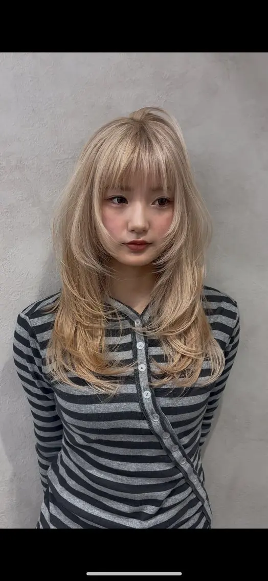 セミロング ハッシュカット ハイレイヤー レイヤーカット Yuta✂︎ 韓国レイヤー🪽のヘアスタイル