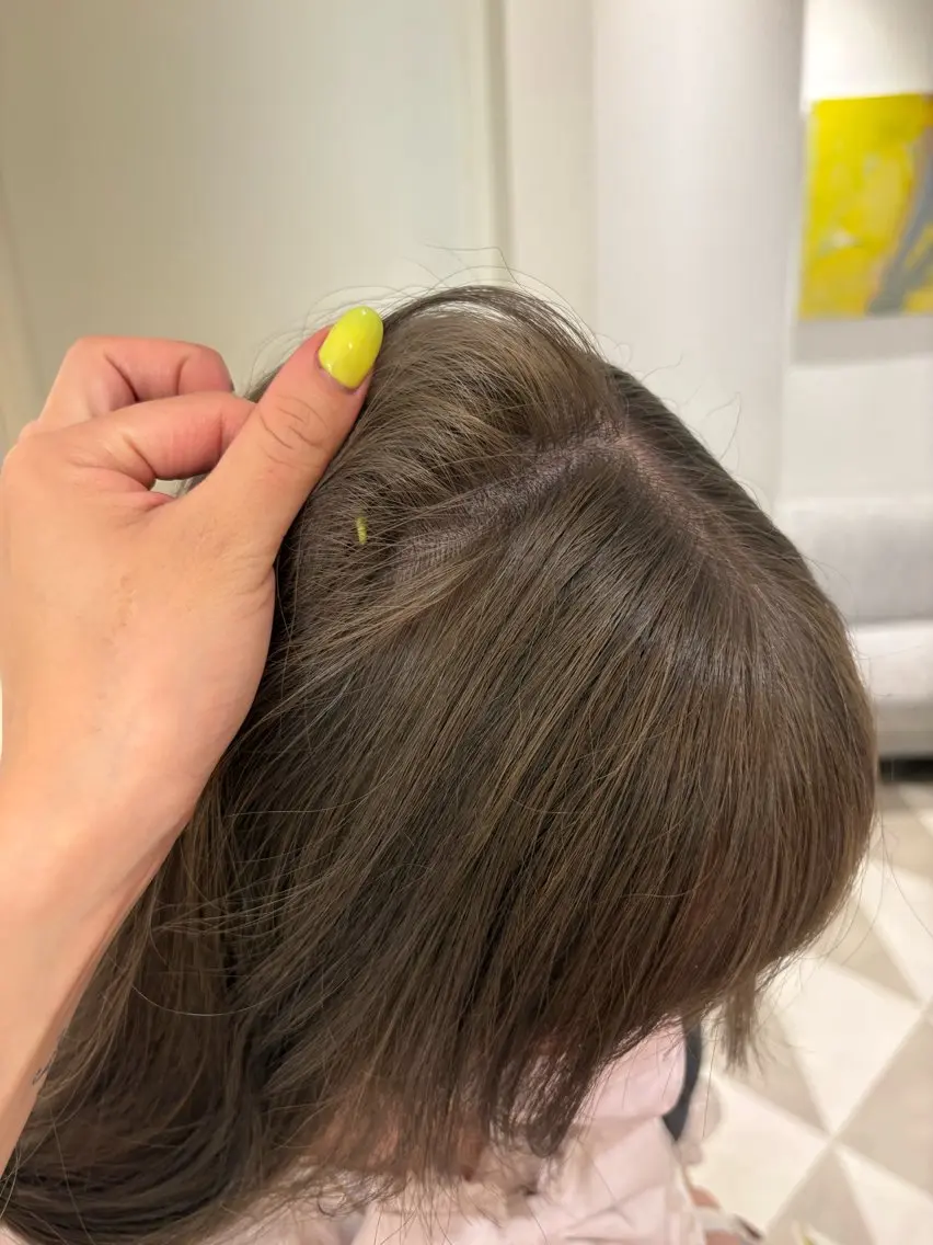 カラー 井澤 愛海のヘアスタイル