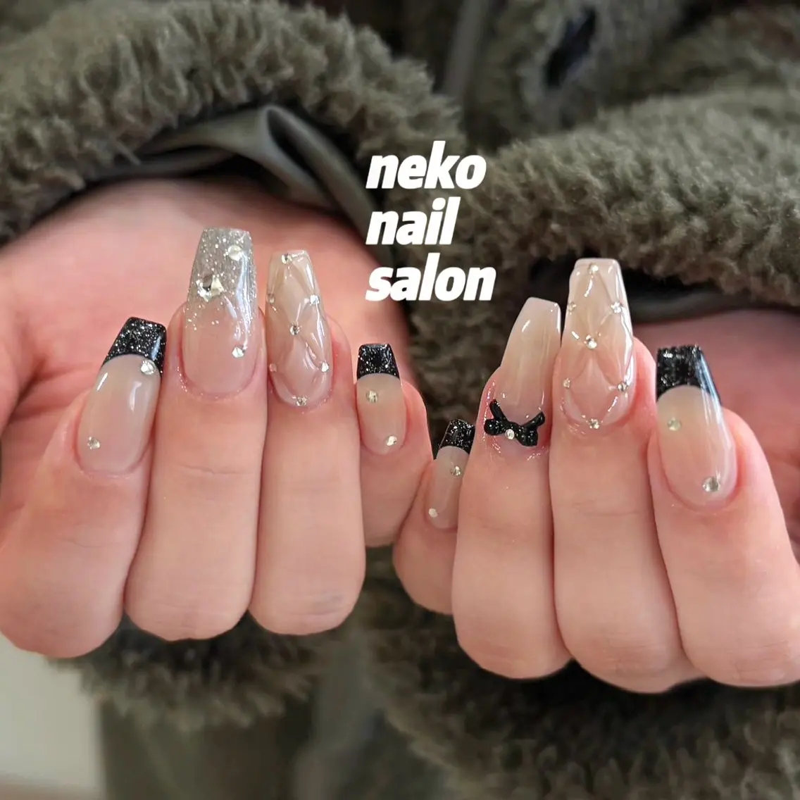 ネイル フレンチネイル ガーリー リボン ハンドネイル neko nailのネイルデザイン