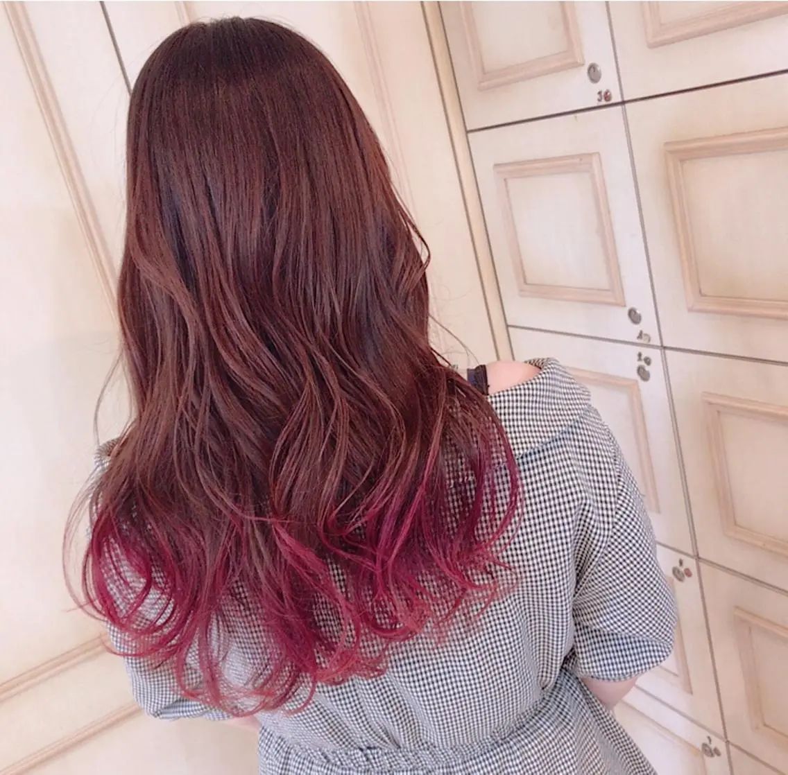ロング カラー ヘアアレンジ グラデーションカラー ピンクカラー ナチュラル艶ヘア 🌸内田彩香のヘアスタイル
