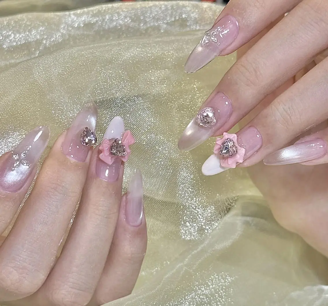 ネイル ハンドネイル Pure&Rich Nailのネイルデザイン