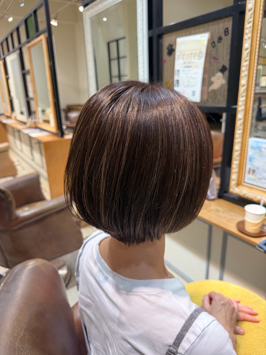 ショート カラー ヘアカラー 友成星来☆ レイヤー/髪質改善のヘアスタイル
