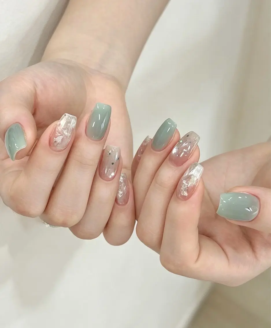 ネイル オーロラネイル チークネイル 成人式 長さ出し ジェルネイル ハンドネイル YUYI.nail salonのネイルデザイン