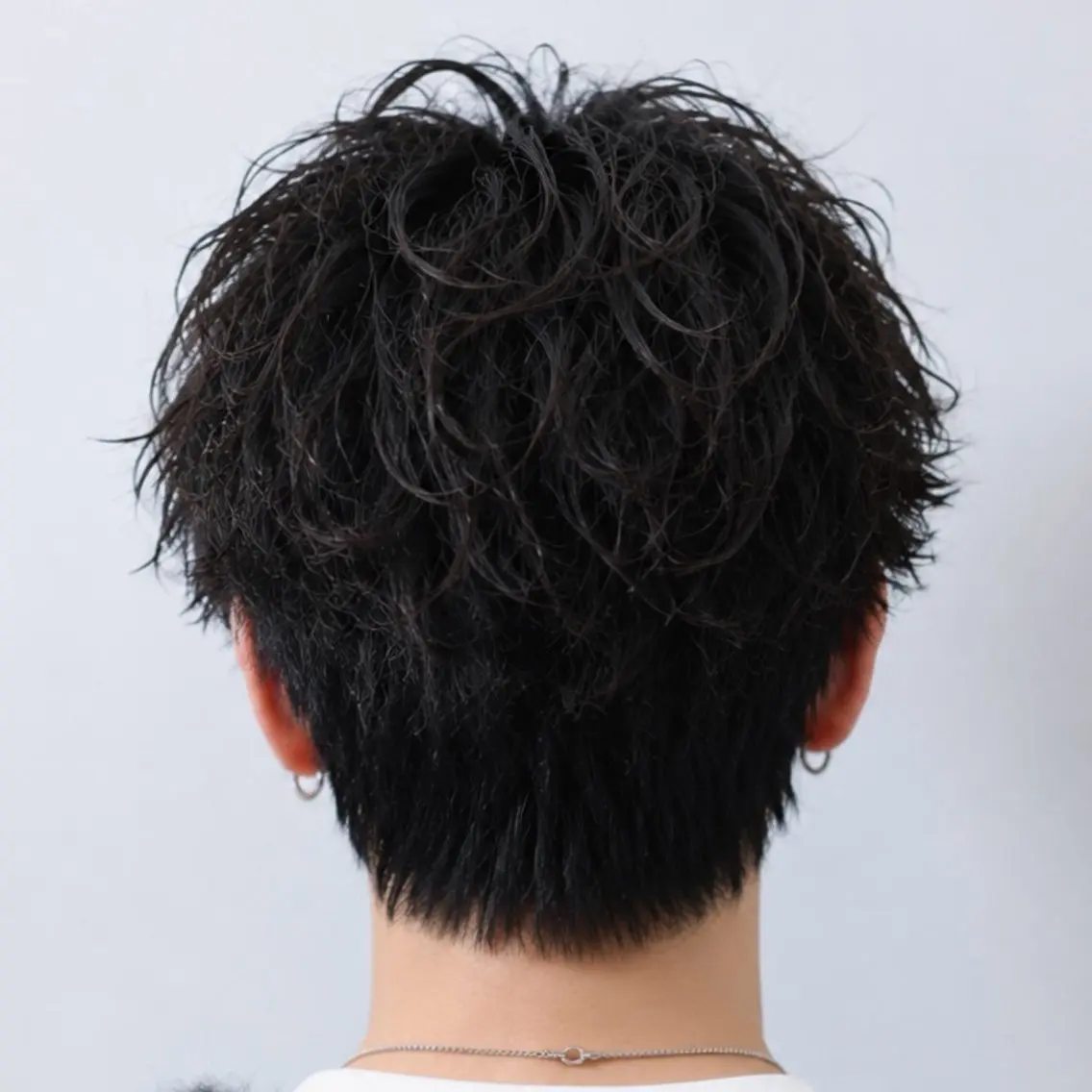 ショート パーマ メンズ マッシュ メンズパーマ カット パーマ メンズ特化カットパー マカラー坂田柊のヘアスタイル