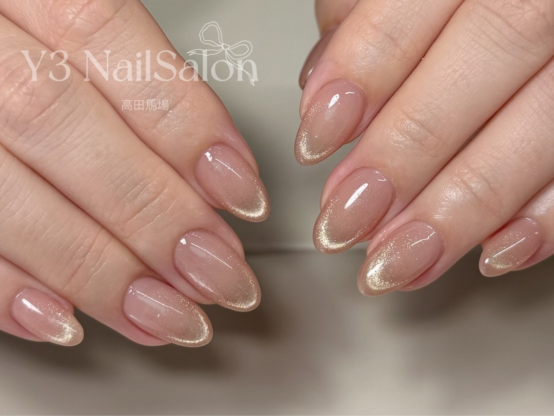 ネイル フレンチネイル ゴールド グラデーション キラキラネイル マグネットネイル ハンドネイル Y3 NailSalonのネイルデザイン