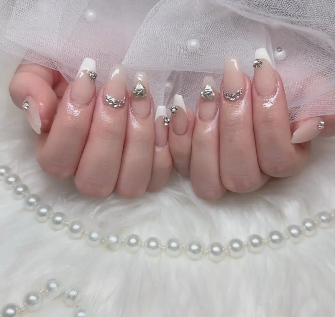ネイル アートネイル フラワーネイル フレンチネイル ジェルネイル グラデーション ハンドネイル Ryu Nail NekoChanのネイルデザイン