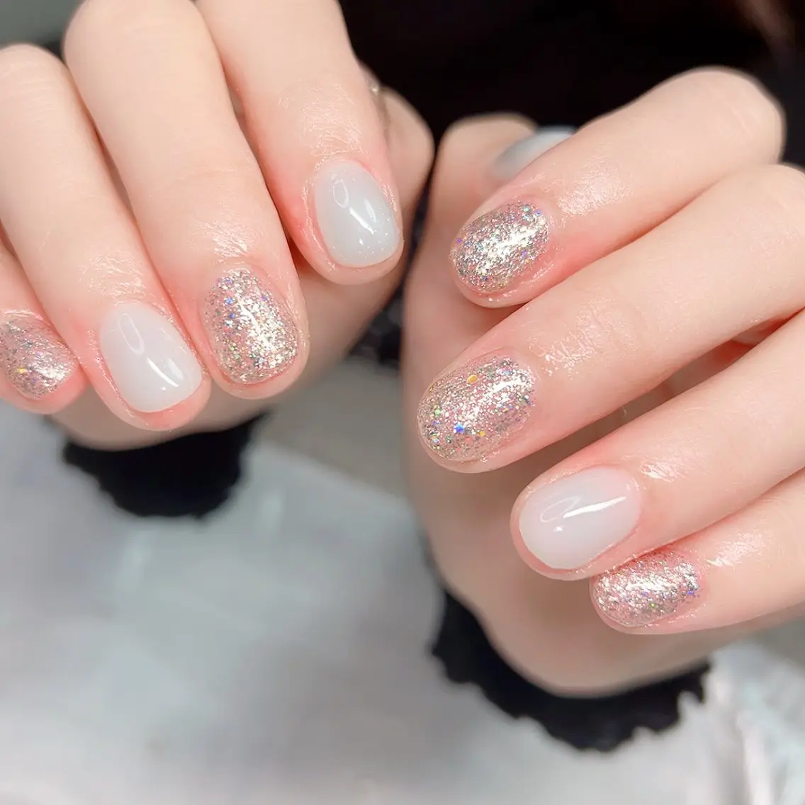 ネイル オーロラネイル ミラーネイル オフィスネイル ワンカラーネイル シンプルネイル ハンドネイル Cute Tips nailのネイルデザイン