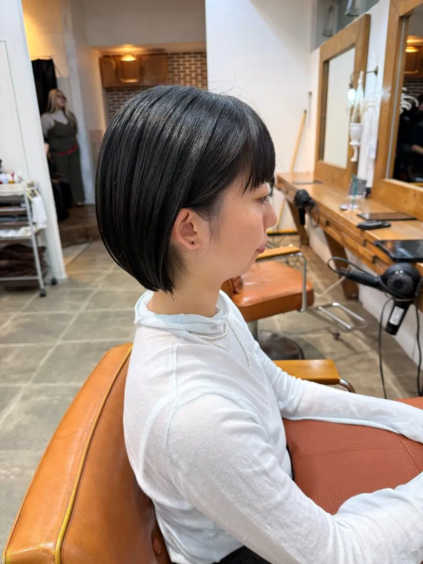 ショート レディースカット 川添佑斗のヘアスタイル