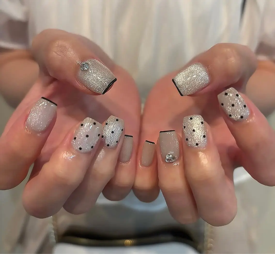 ネイル ハンドネイル NiJi Nailsのネイルデザイン