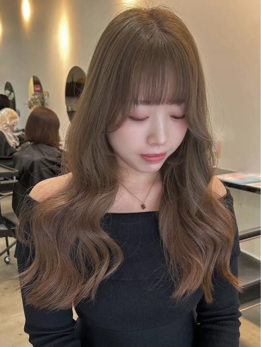 ロング LUCK rizunaのヘアスタイル