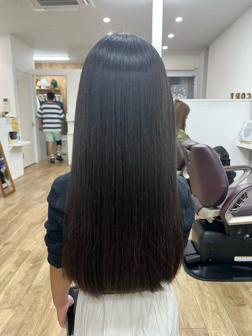 ロング otsuka syunsukeのヘアスタイル