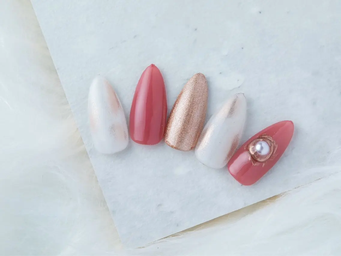 ネイル 長さ出し フットネイル ジェルネイル 韓国ネイル マグネットネイル ハンドネイル Kalmia Nailのネイルデザイン