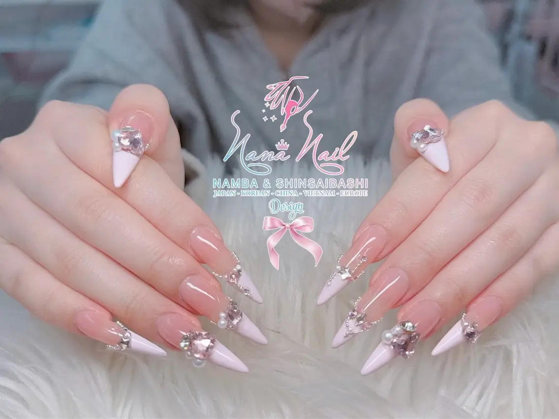 ネイル チークネイル 桜ネイル フラッシュネイル フットネイル ジェルネイル ハンドネイル リナネイル アメ村心斎橋店のネイルデザイン