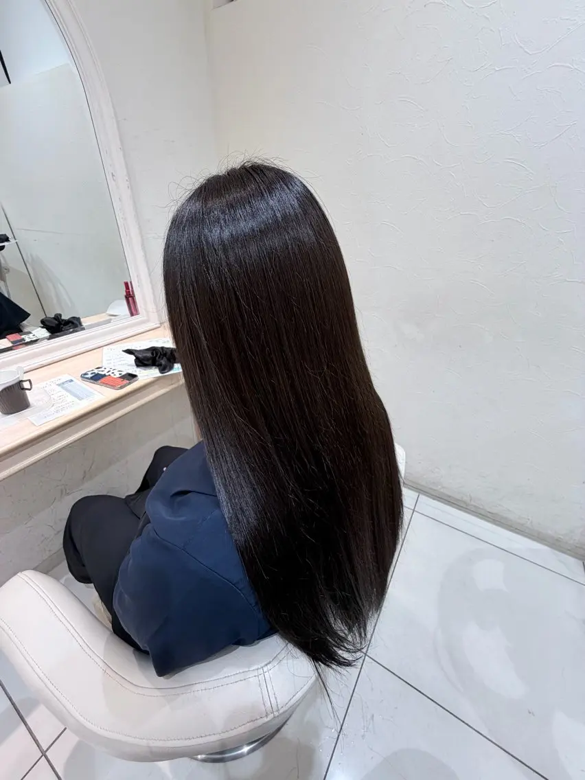 ロング 縮毛矯正 渡邉 尚悟のヘアスタイル