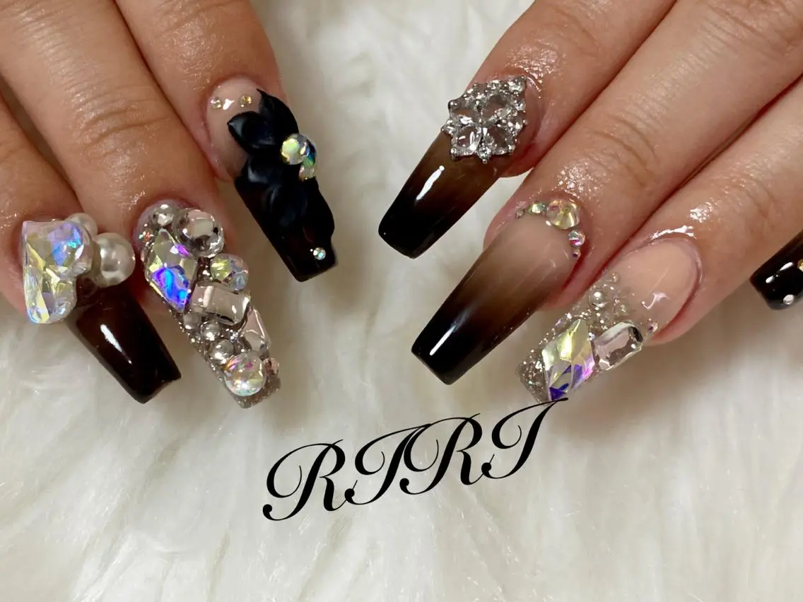 ネイル ロングネイル riri オーナーのネイルデザイン