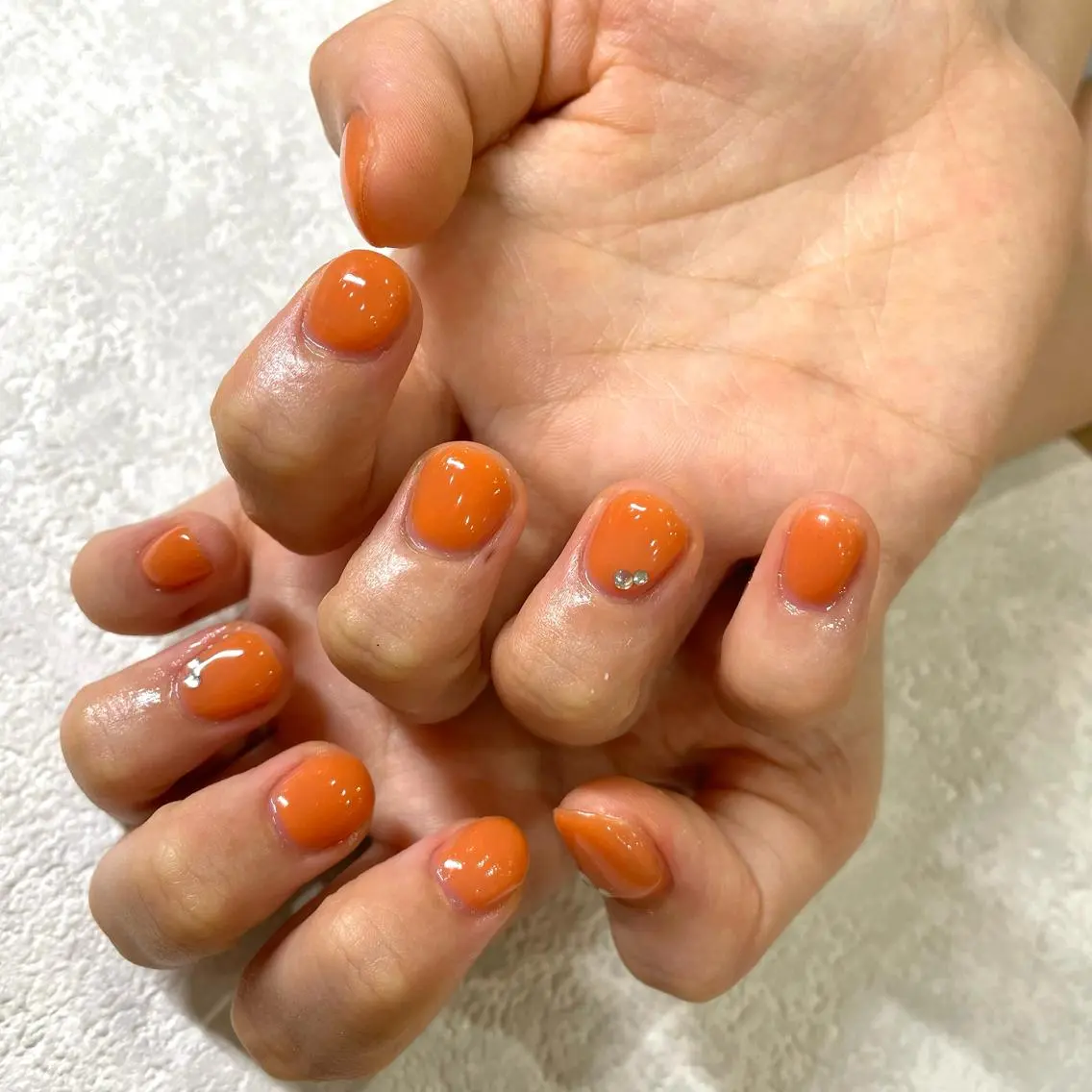 ネイル クリアネイル ジェルネイル オレンジ シンプルネイル salon Lisisのネイルデザイン