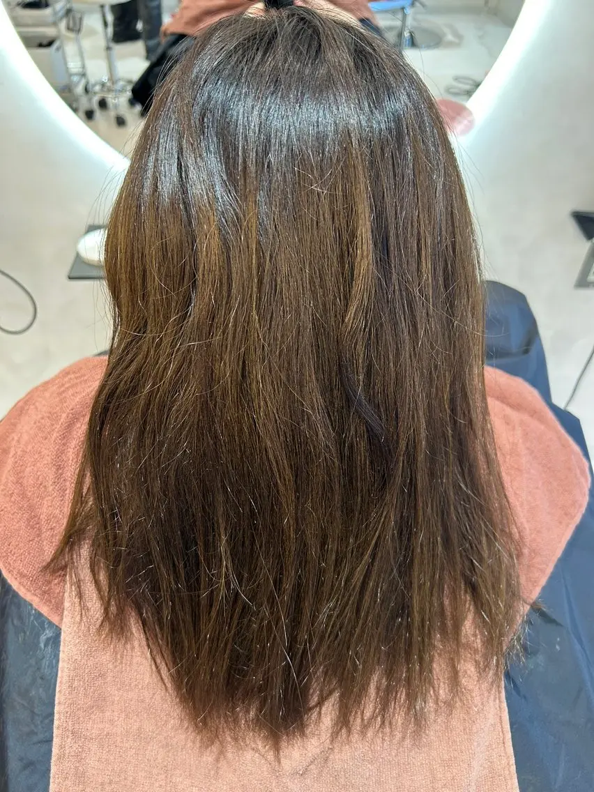 セミロング カット ヘアカラー 縮毛矯正 トリートメント 髪質改善支持率 NO.1/韓国風💎のヘアスタイル