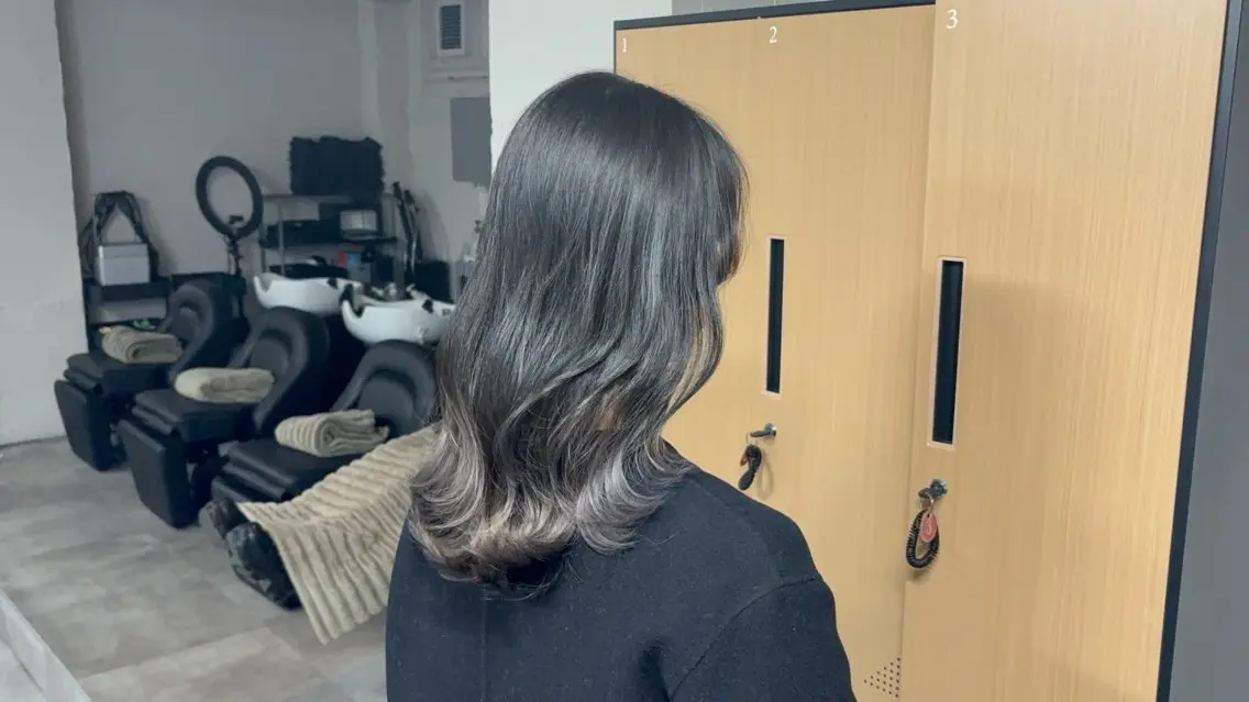 ミディアム tokute 中野真咲🐺のヘアスタイル