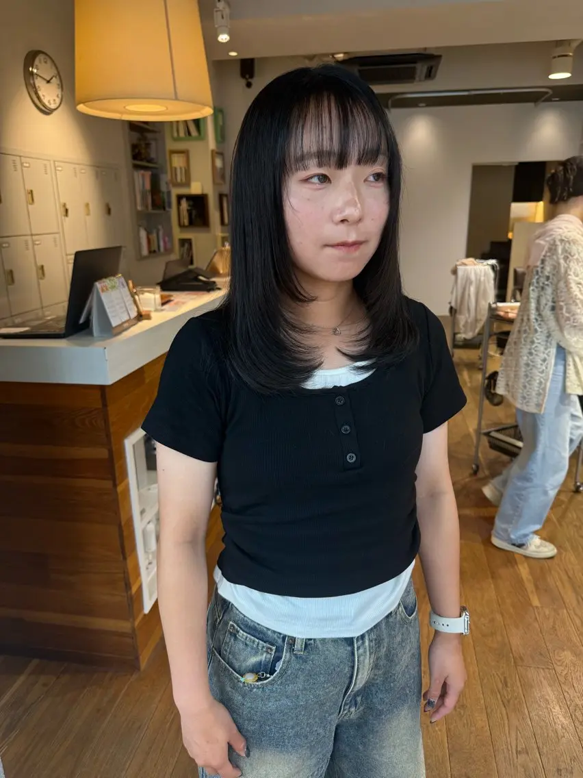 ロング レイヤーカット カット ヘアカラー トリートメント 松本  夏海のヘアスタイル