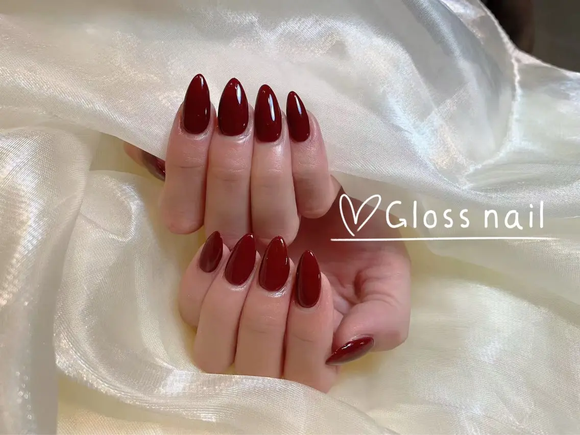 ショート カラー ハンドネイル miho🍎 Gloss nailのネイルデザイン