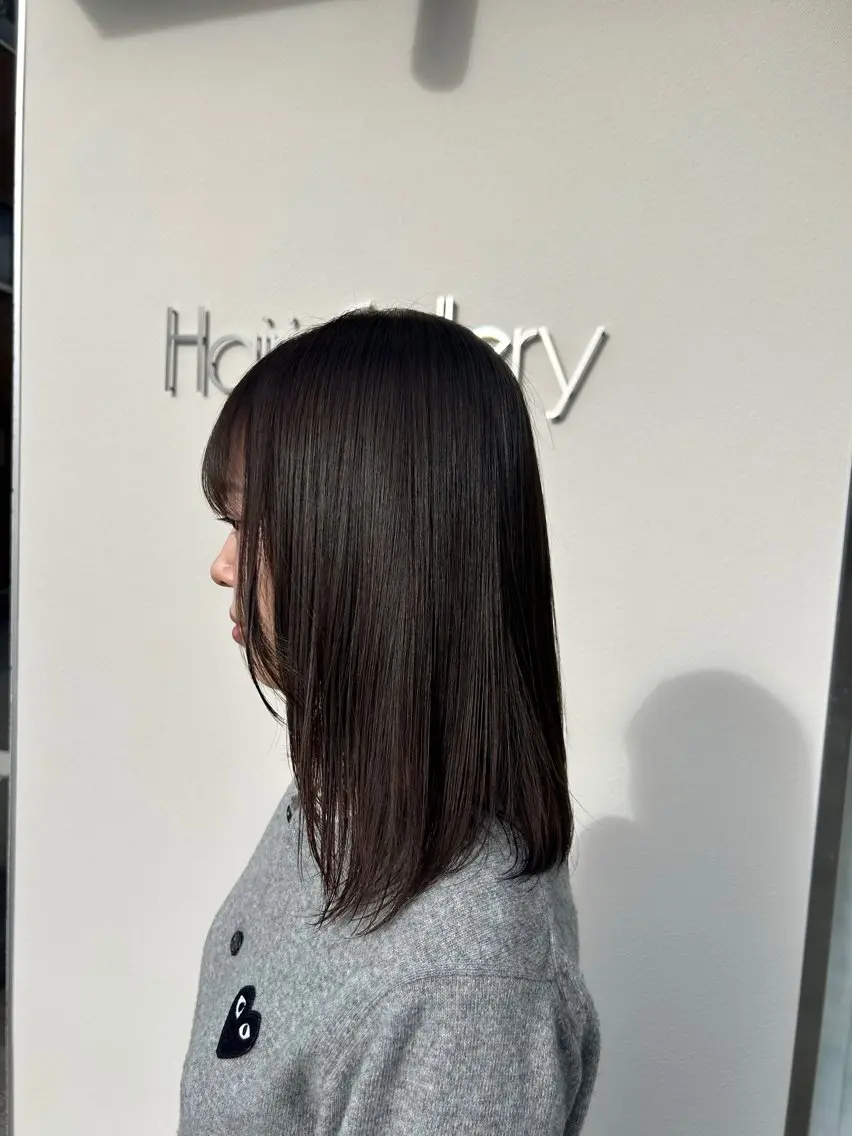 セミロング パーマ 縮毛矯正 ヘアーズギャラリー 山本愛華のヘアスタイル