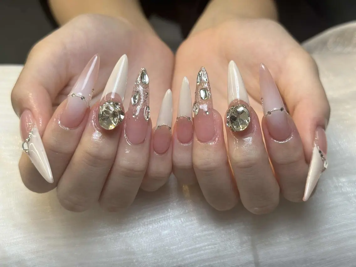 ネイル アートネイル ジェルネイル ネイルチップ Jenn Nail Salonのネイルデザイン