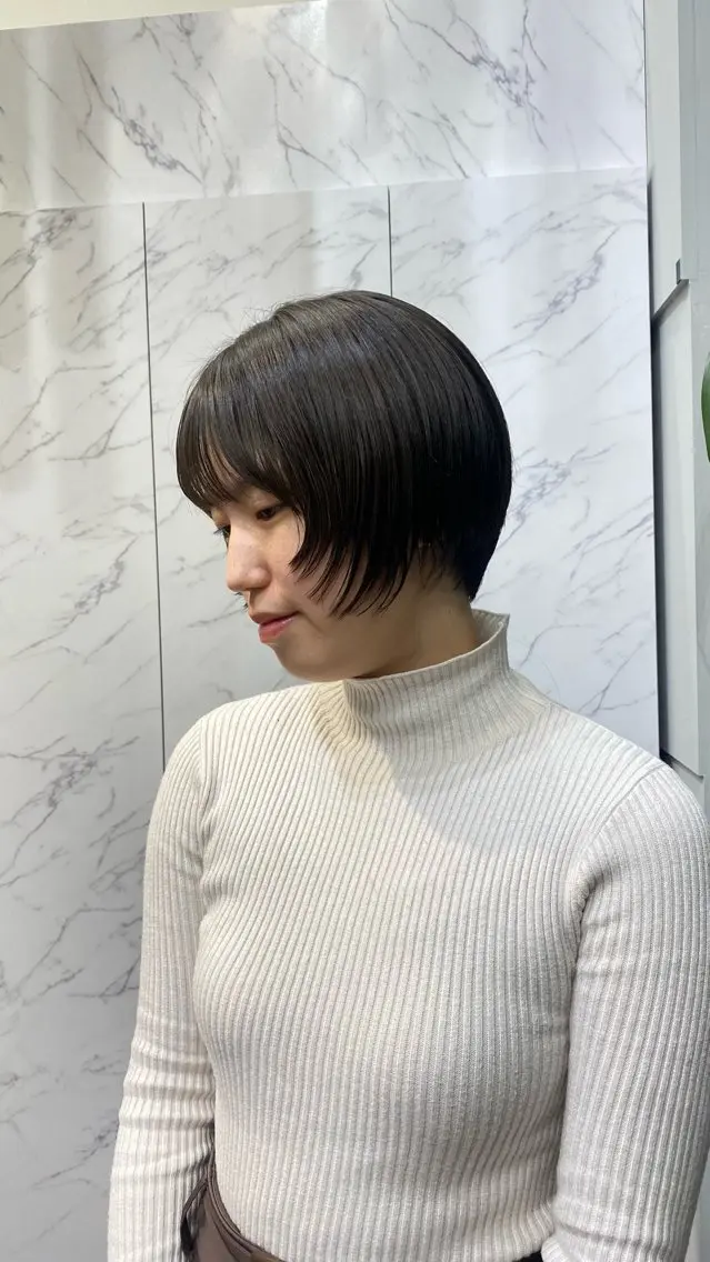 ショート マツザキ マナトのヘアスタイル
