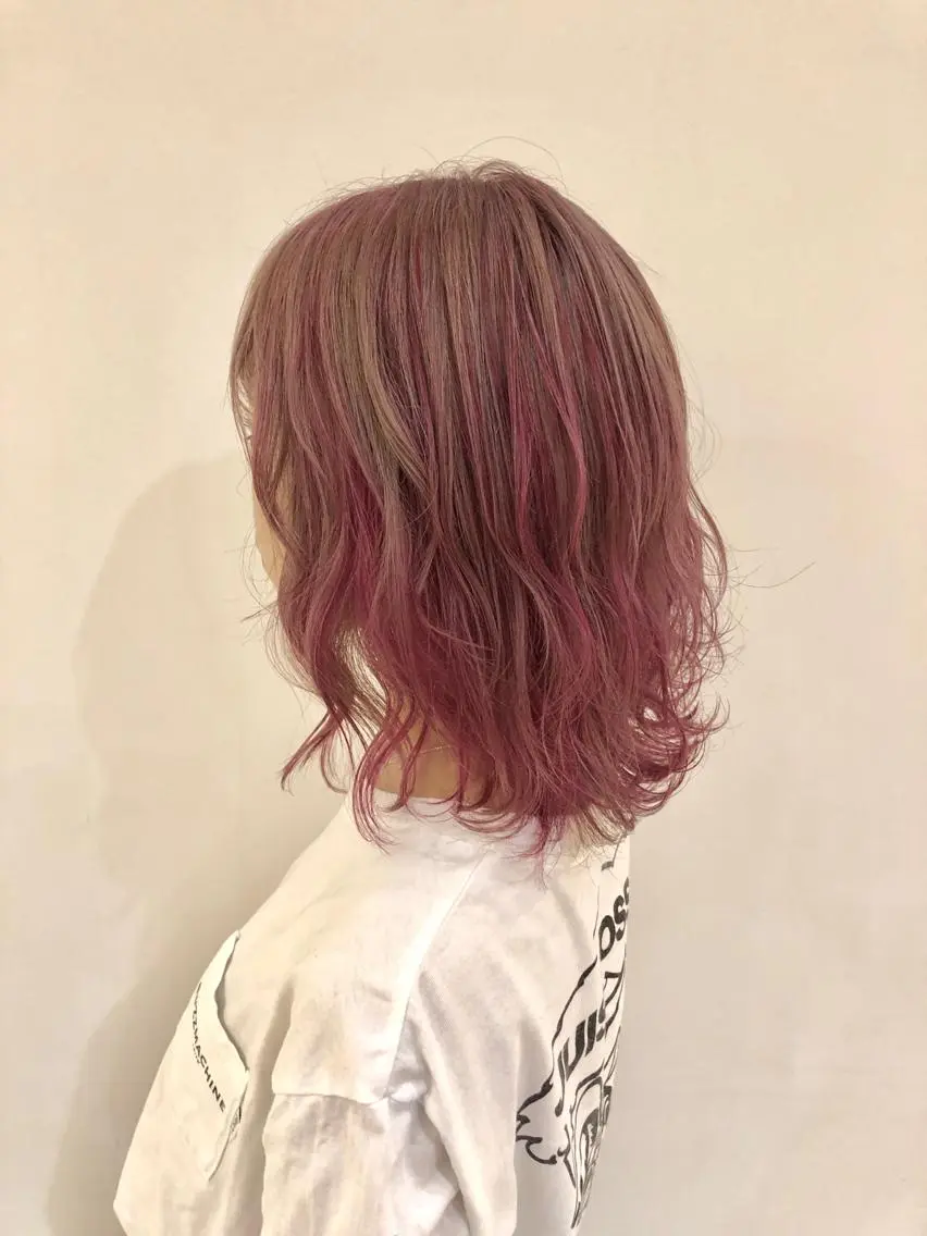 ⚡️❤️🔥インナーカラー❤️🔥(ブリーチ+カラー)❤️🔥⚡️の写真