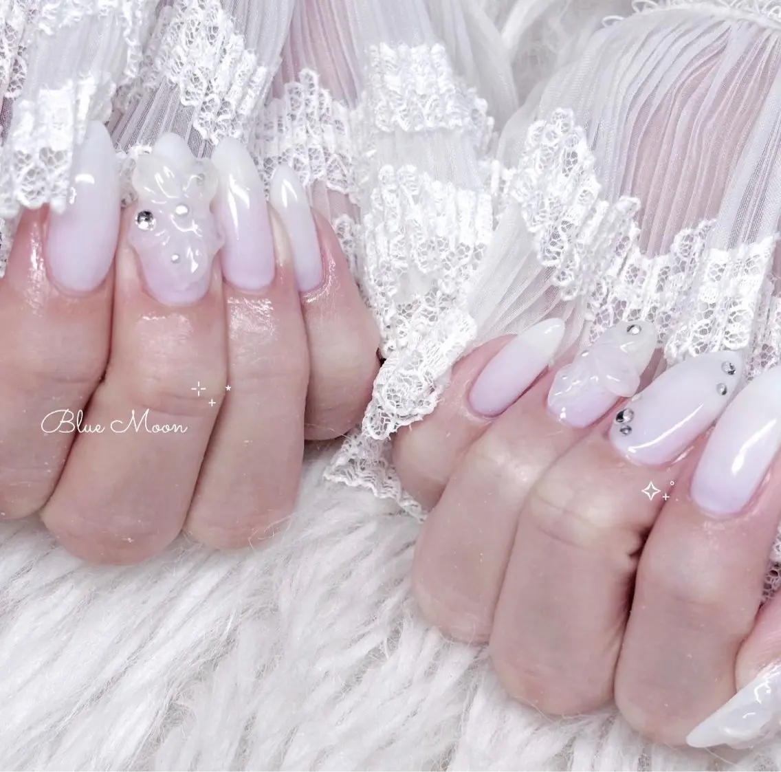 ネイル アートネイル ハンドネイル フットネイル ハンドケア nail salon Blue Moonのネイルデザイン