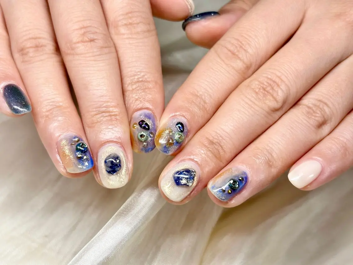ネイル ニュアンスネイル ハンドネイル ハンドケア ETE LUNA NAILのネイルデザイン
