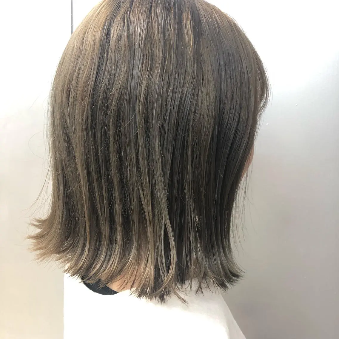 ミディアム ZAZA ASAMIのヘアスタイル