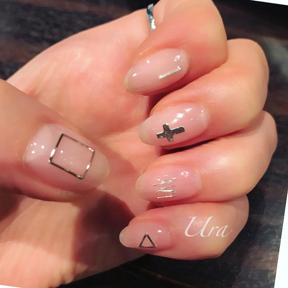 ネイル クリアネイル シルバー UrakoNail 《nail》のネイルデザイン