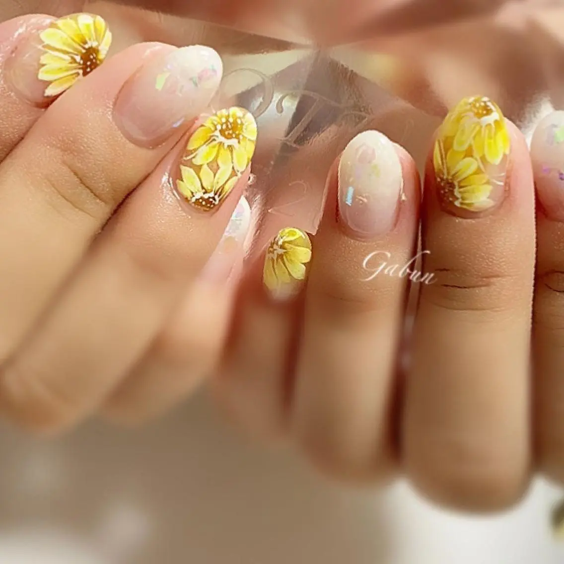 ネイル ハンドネイル ハンドケア LOTUS ネイルサロンのネイルデザイン
