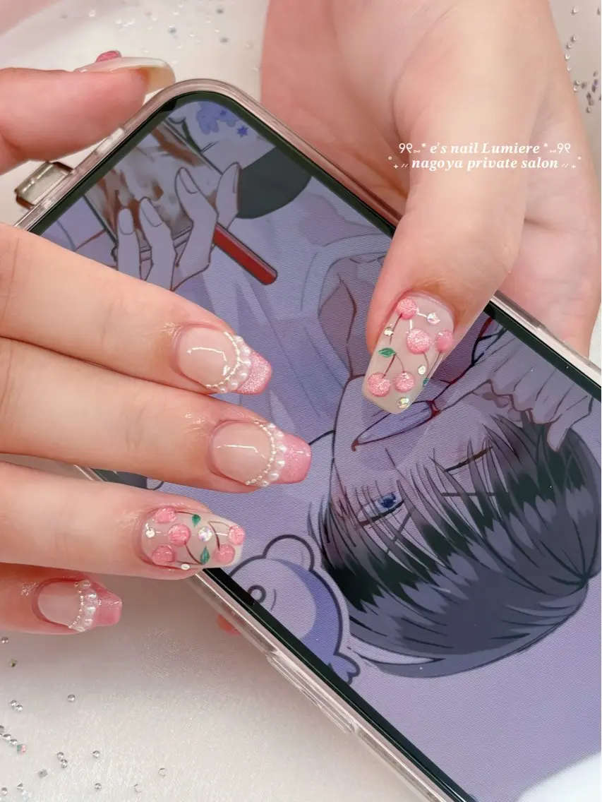 ネイル ハンドネイル ハンドケア e’s nail Lumièreのネイルデザイン