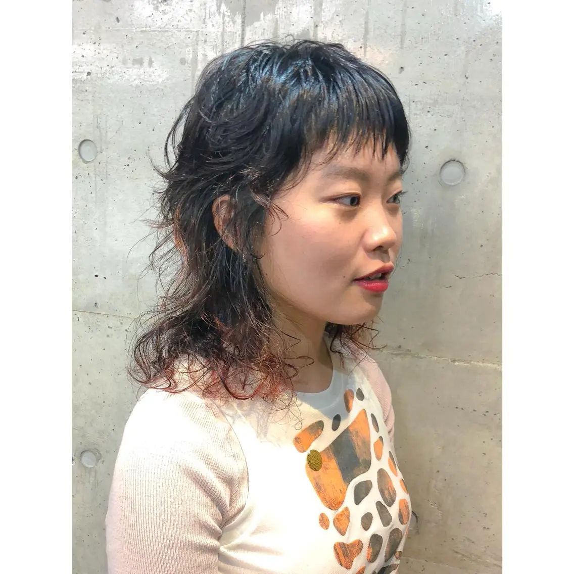 ミディアム カラー オレンジ ウルフカット カット ヘアカラー トリートメント ヘアセット センスをお届けします 大谷将生infpのヘアスタイル