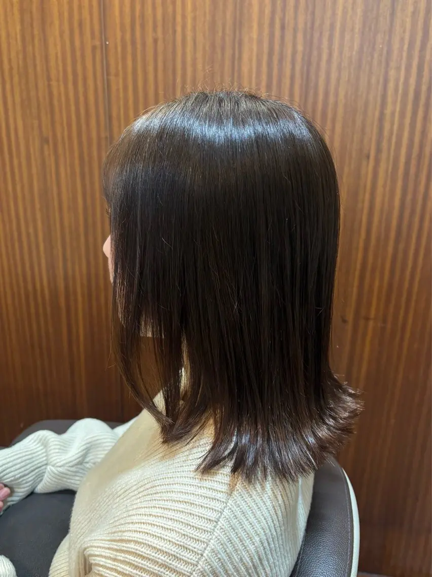 ミディアム 外ハネヘア よしかわ あいか/京都美容室のヘアスタイル