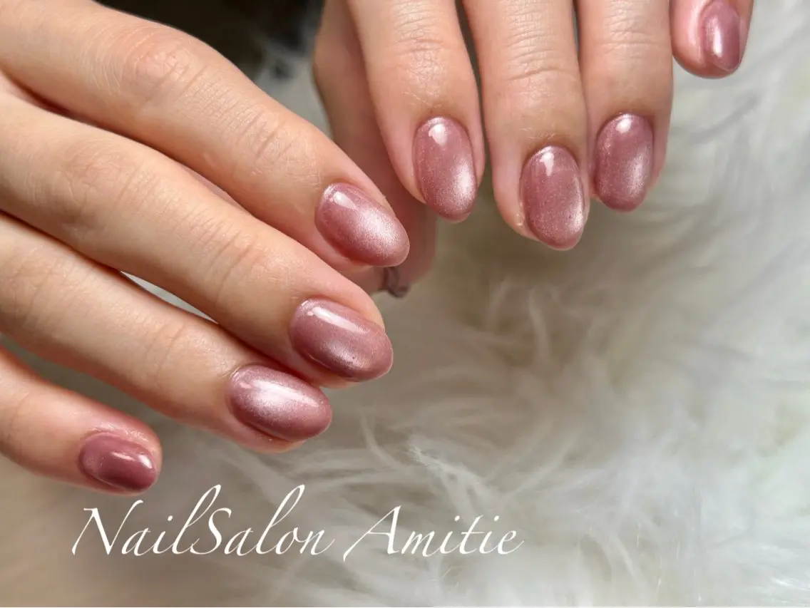 ネイル マグネットネイル NailSalon Amitieのネイルデザイン